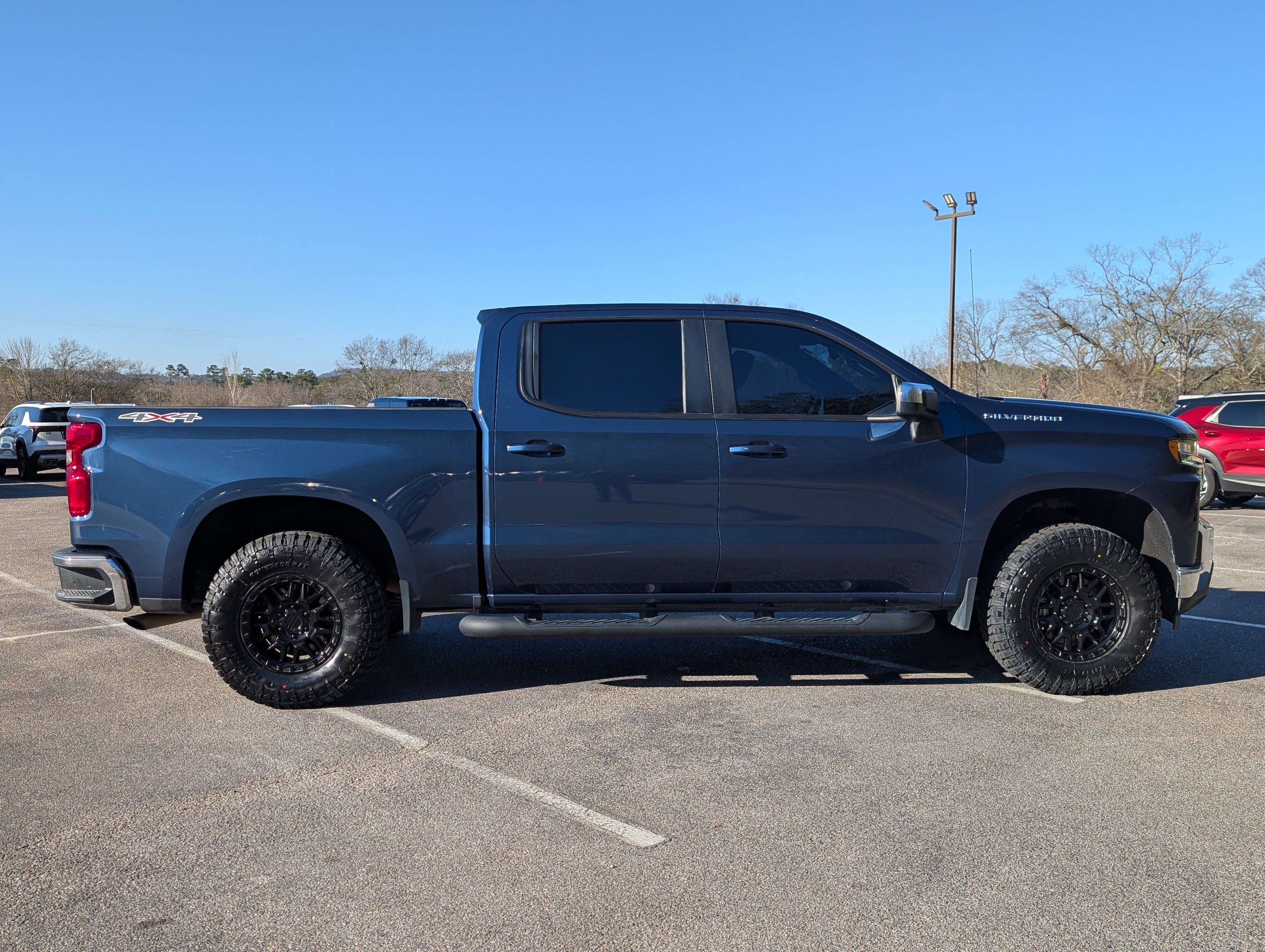 Used 2021 Chevrolet Silverado 1500 LT image 10