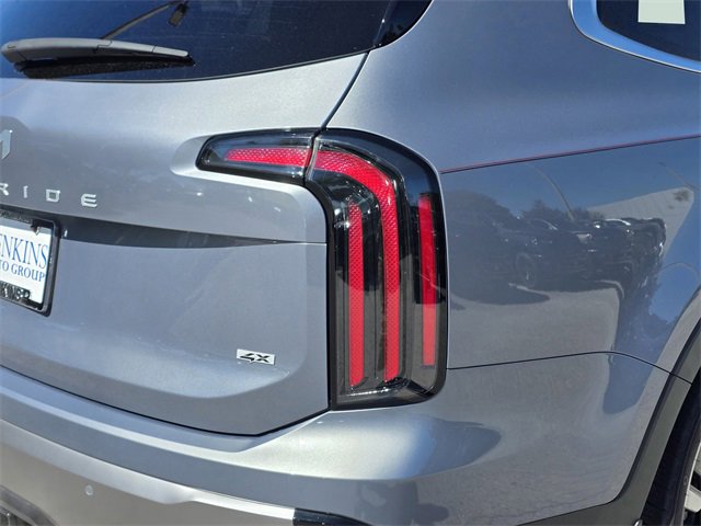 Used 2025 Kia Telluride SX Prestige image 14