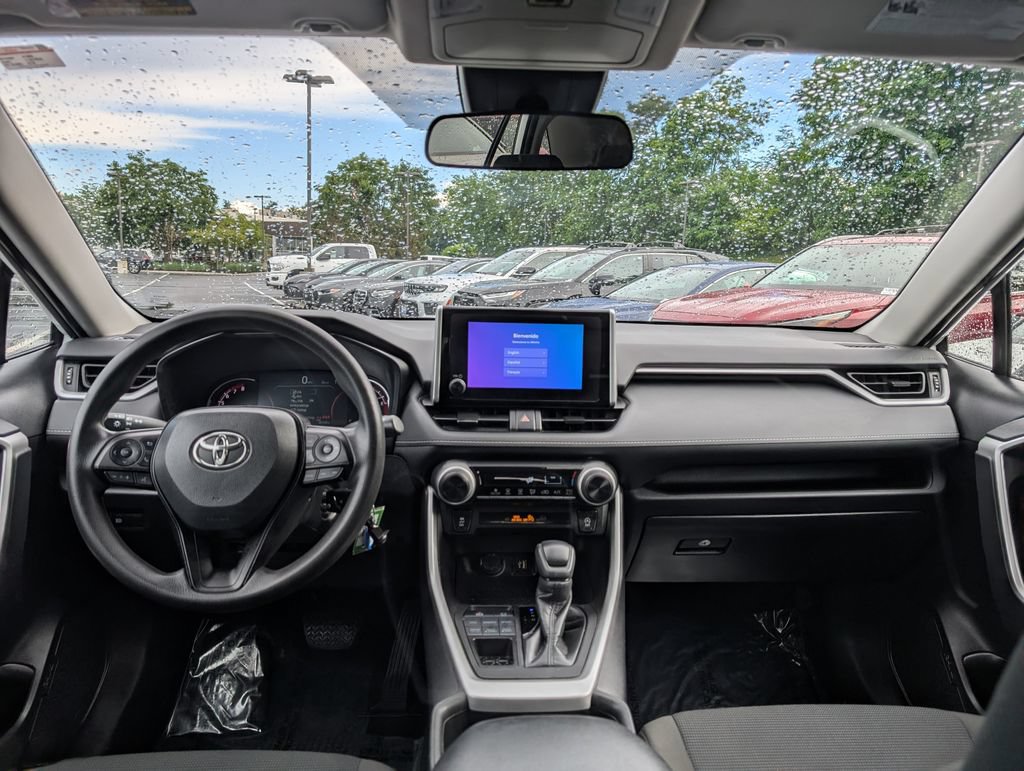 Certified 2024 Toyota RAV4 LE AWD/4WD image 22