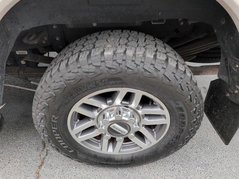 Used 2017 Ford F350 Lariat RWD image 20