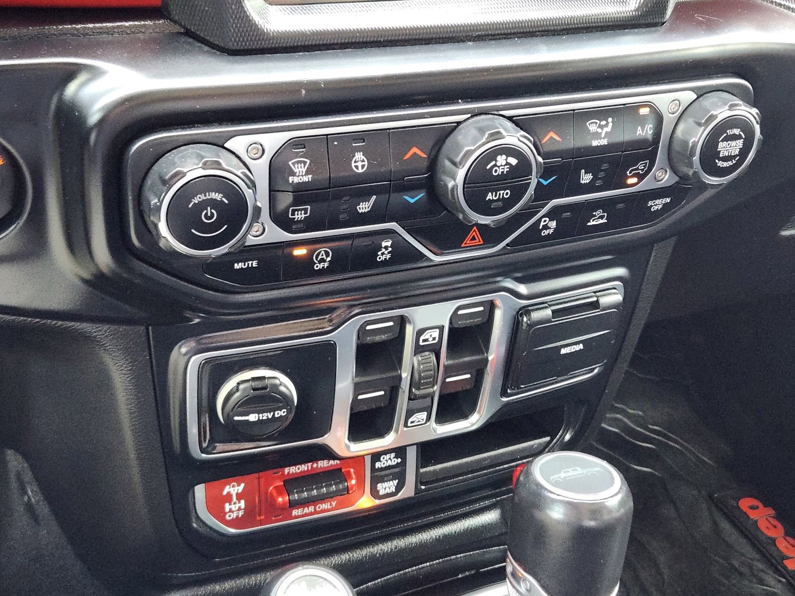 Used 2020 Jeep Gladiator Rubicon AWD/4WD image 20