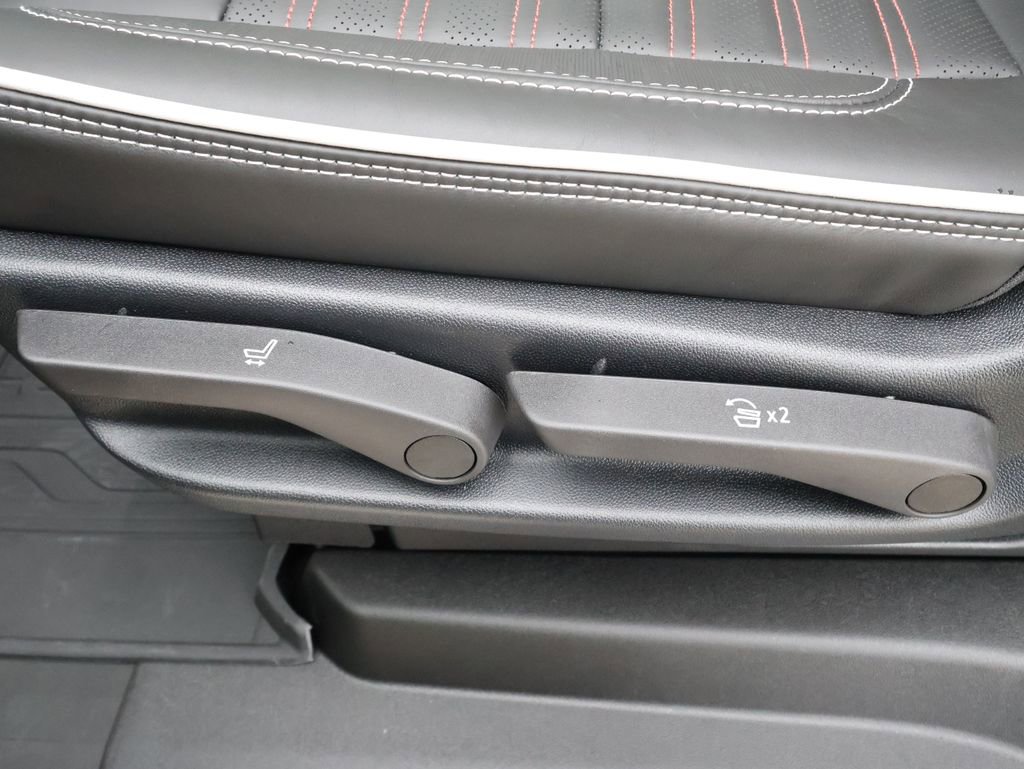 New 2026 GMC Yukon XL AT4 Ultimate image 30