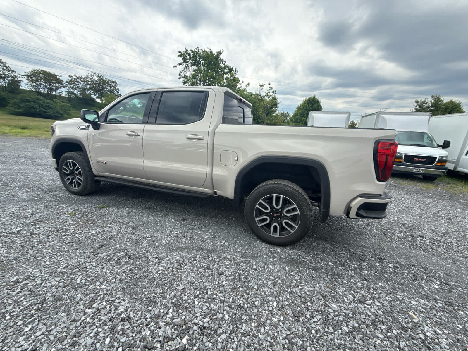 New 2026 GMC Sierra 1500 AT4 w/ AT4 Premium Package AWD/4WD image 6