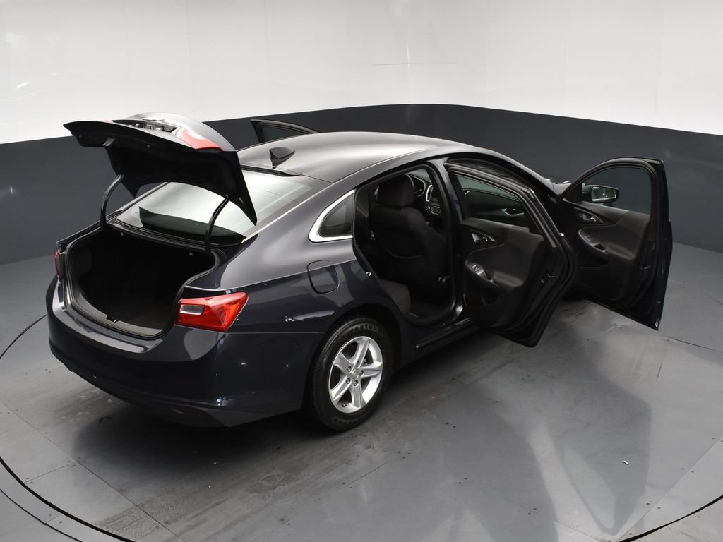 Used 2022 Chevrolet Malibu LS FWD image 26