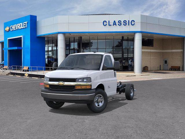 New 2025 Chevrolet Express 3500 w/ Power Convenience Package image 43