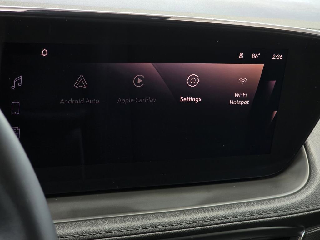 Used 2025 Buick Encore GX Preferred FWD image 18