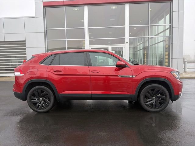 Used 2022 Volkswagen Atlas Cross Sport SE image 8