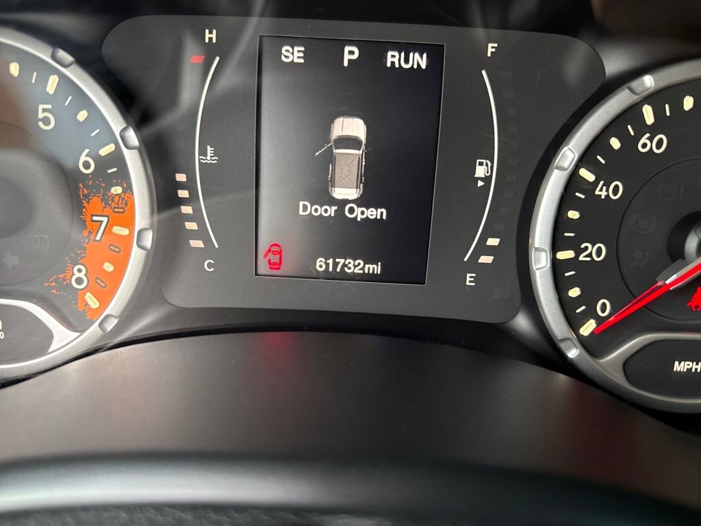 Used 2016 Jeep Renegade Sport w/ Power & Air Group image 20