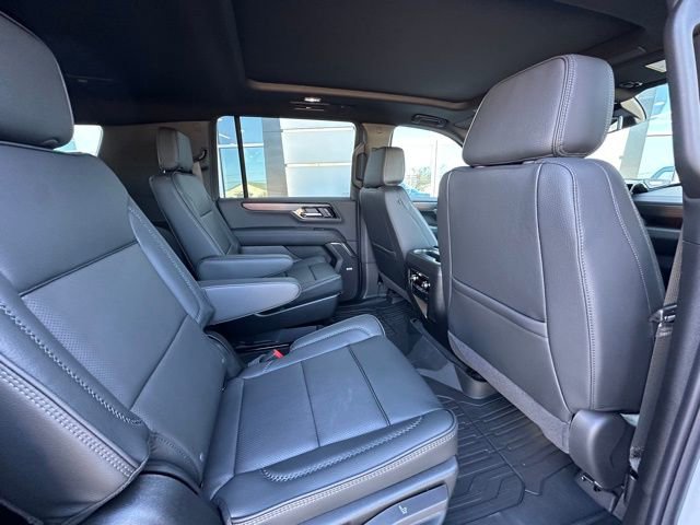 New 2026 GMC Yukon XL Denali w/ Sun & Power Step Package AWD/4WD image 28
