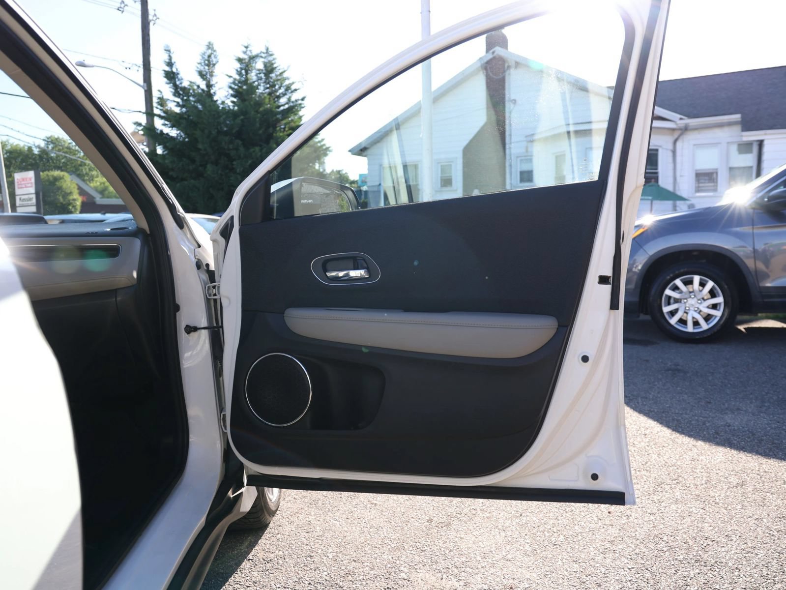 Used 2019 Honda HR-V EX image 29