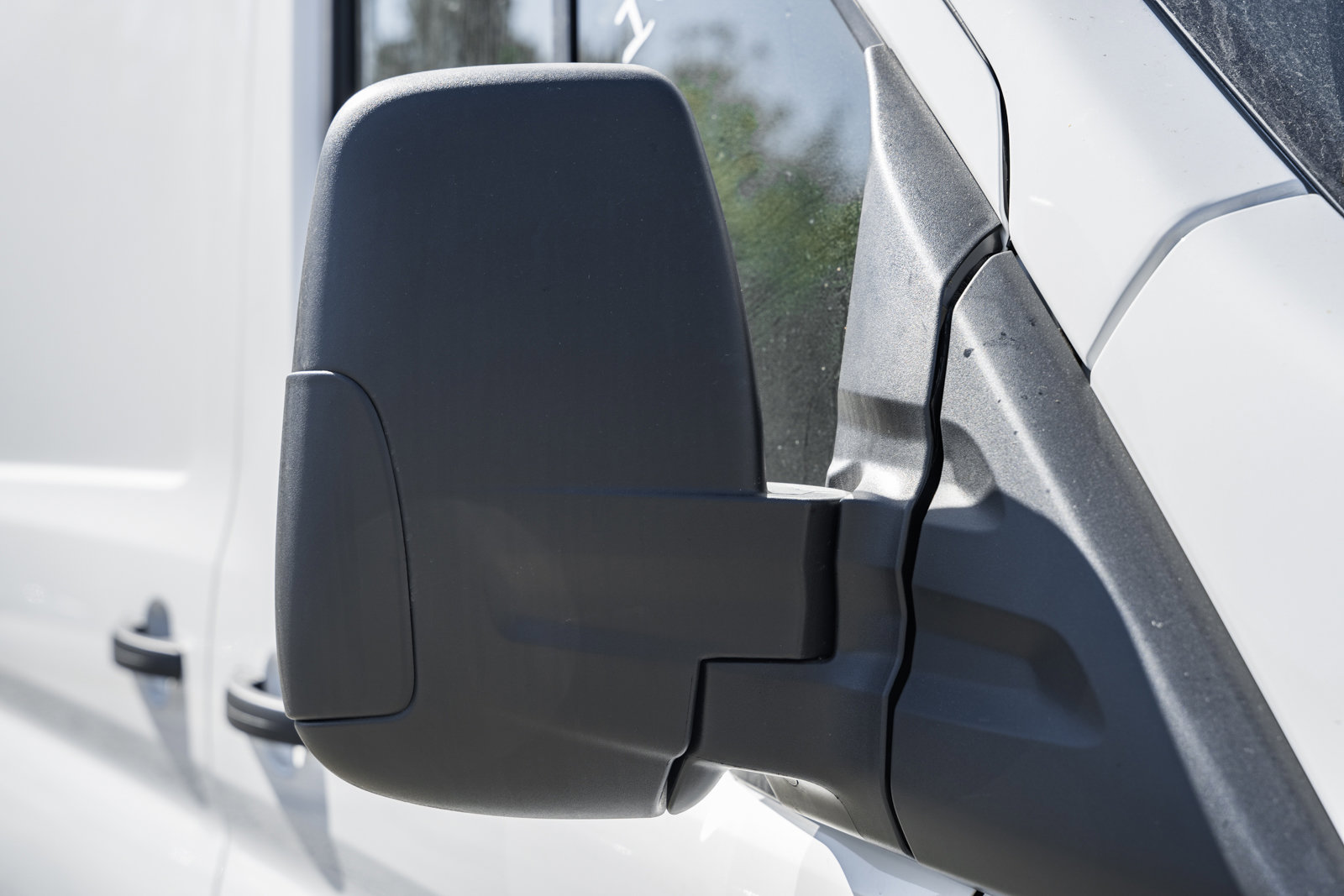 New 2026 Ford Transit 250 148 Medium Roof image 13