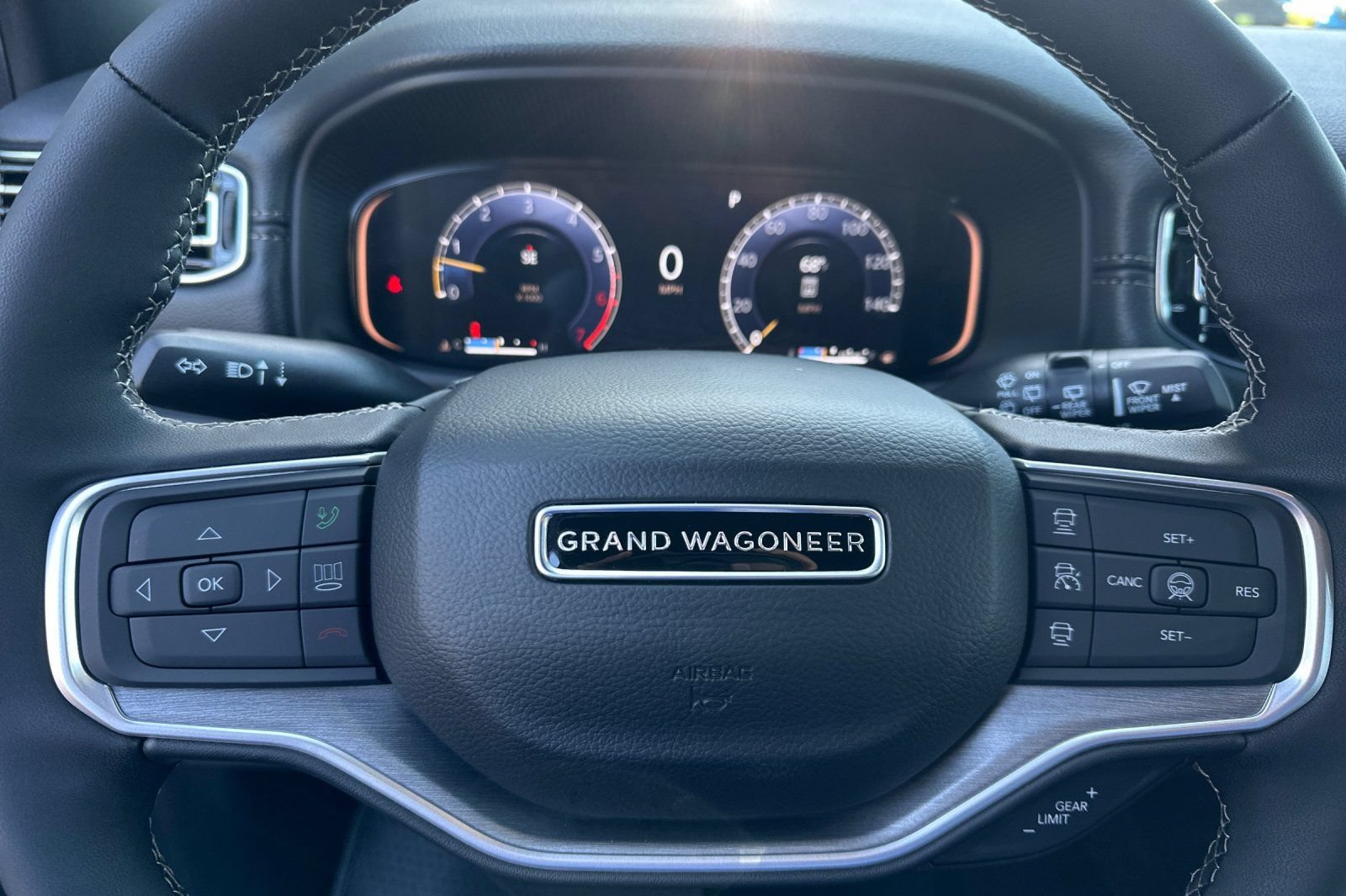 New 2026 Jeep Grand Wagoneer Limited AWD/4WD image 24