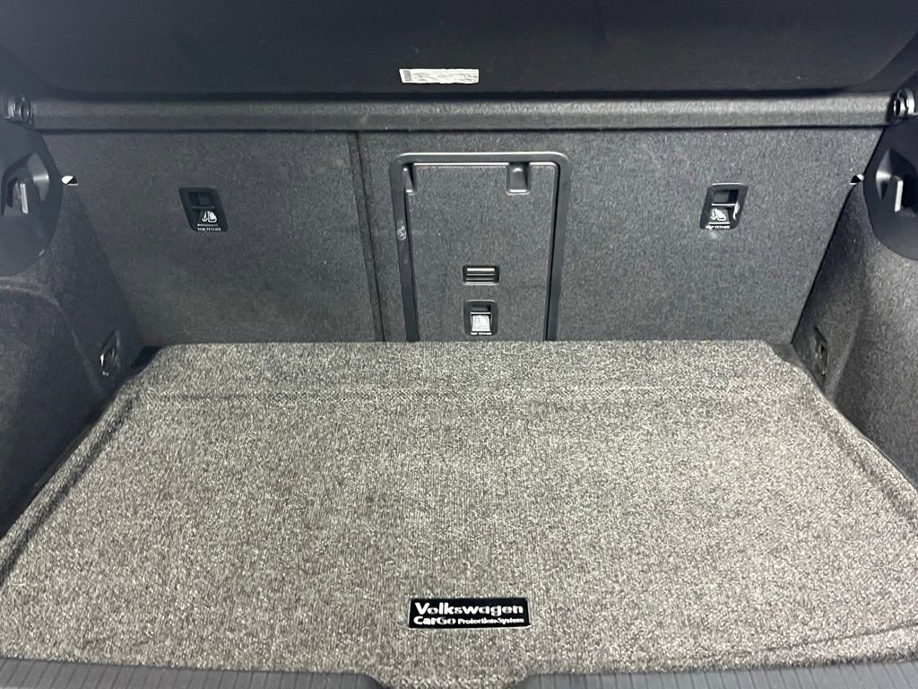 Used 2022 Volkswagen GTI Autobahn image 26