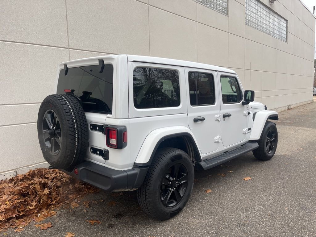 Used 2021 Jeep Wrangler Unlimited Sahara image 7