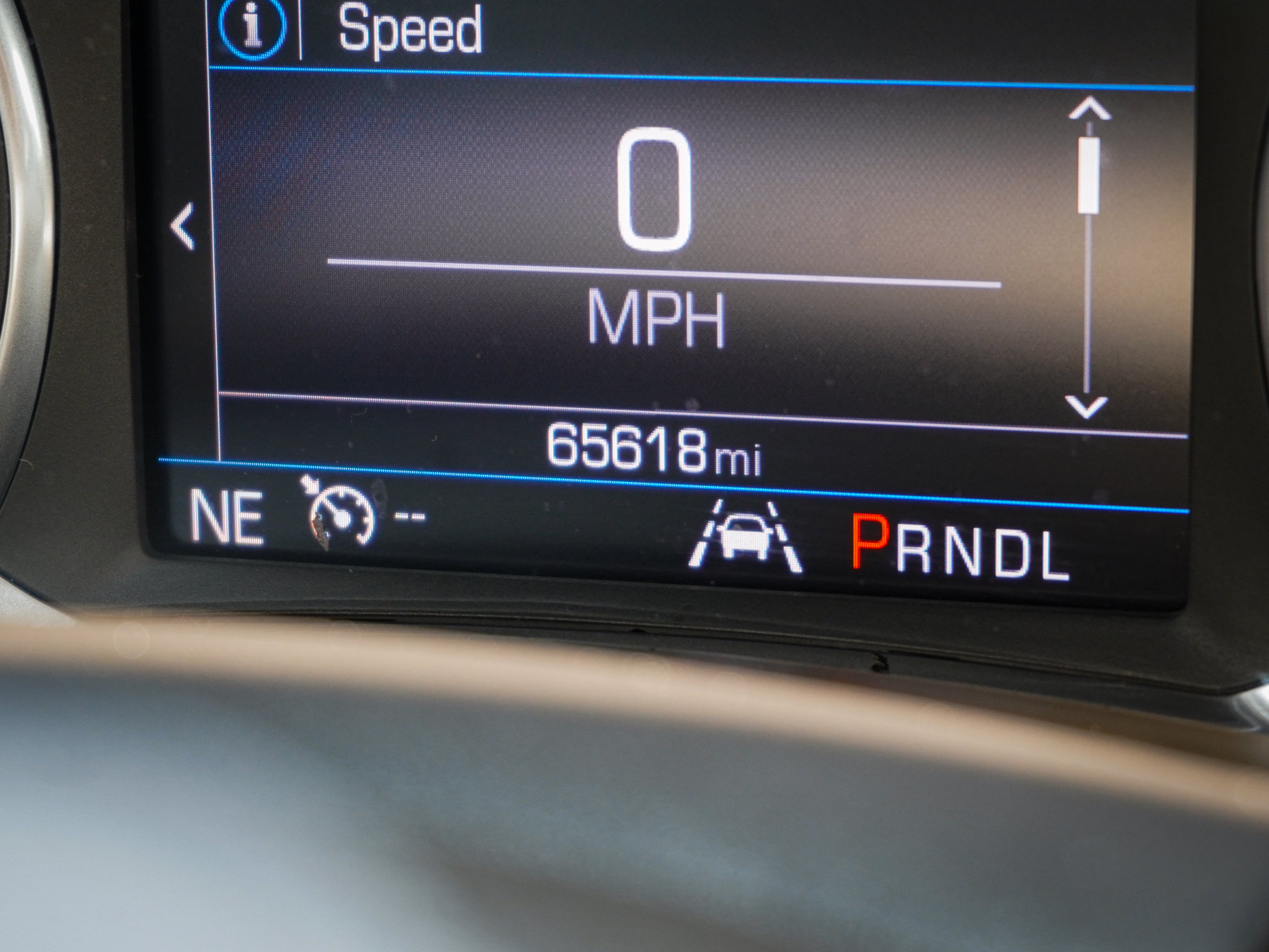 Used 2021 Chevrolet Equinox LT FWD image 22