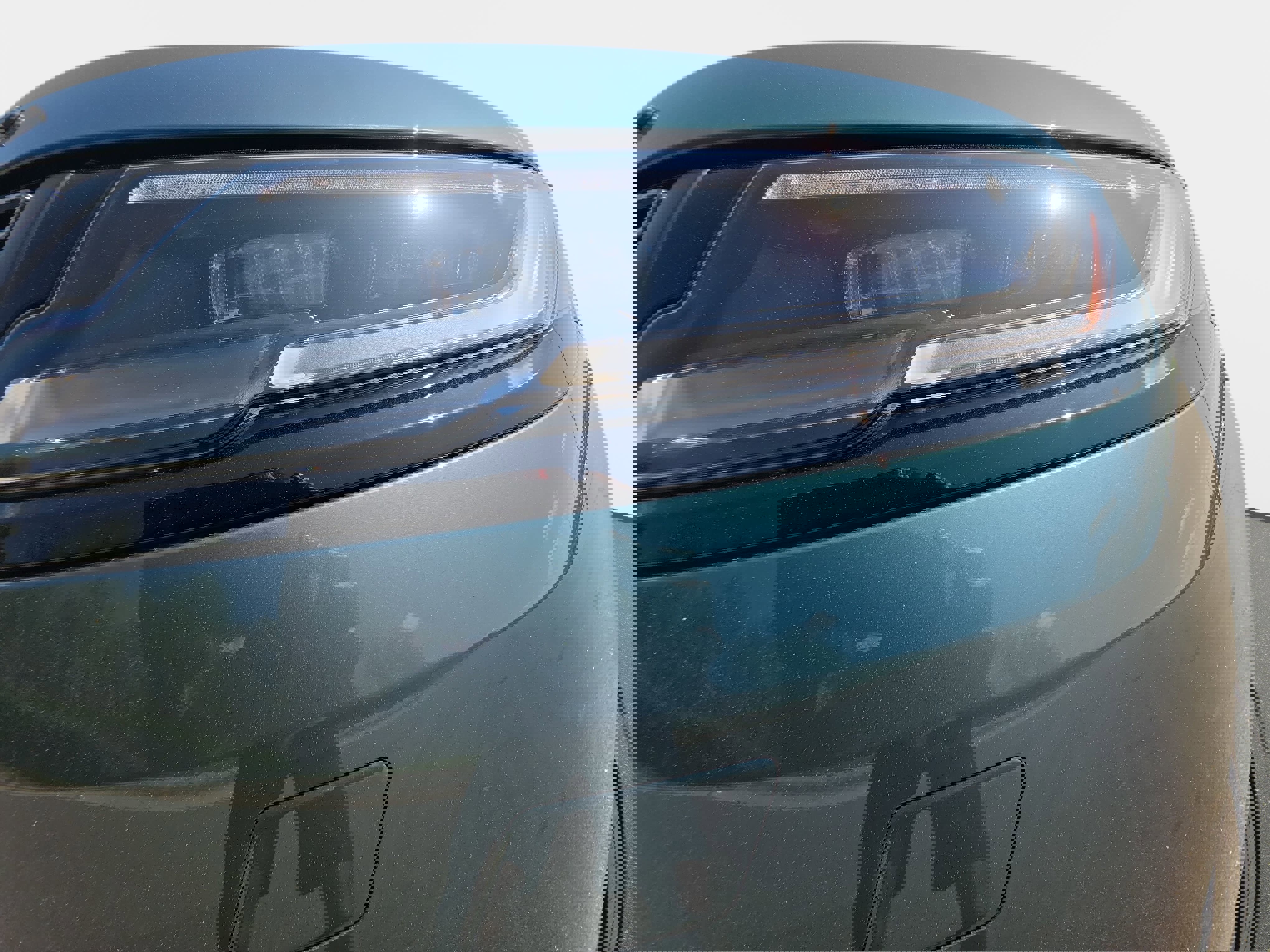 New 2026 Land Rover Range Rover Velar Dynamic SE AWD/4WD image 32