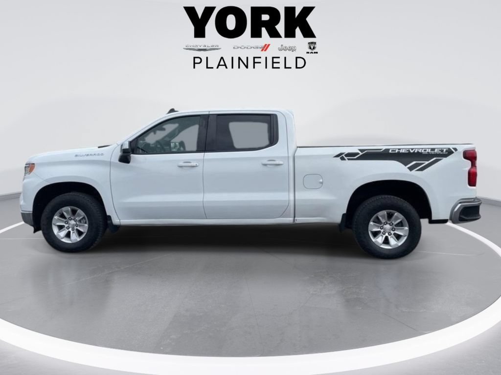 Used 2023 Chevrolet Silverado 1500 LT w/ Protection Package AWD/4WD image 2