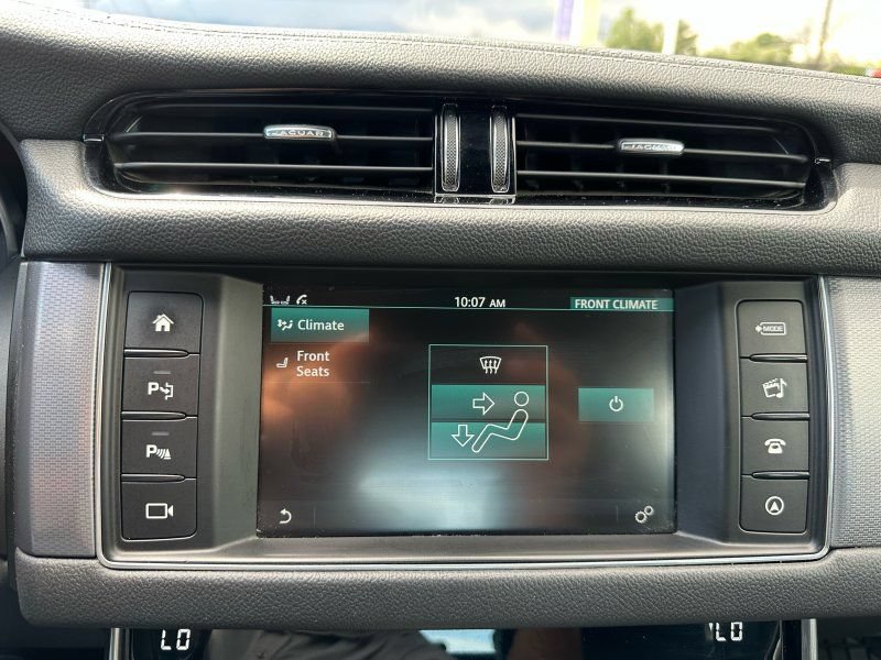 Used 2016 Jaguar XF R-Sport AWD/4WD image 24