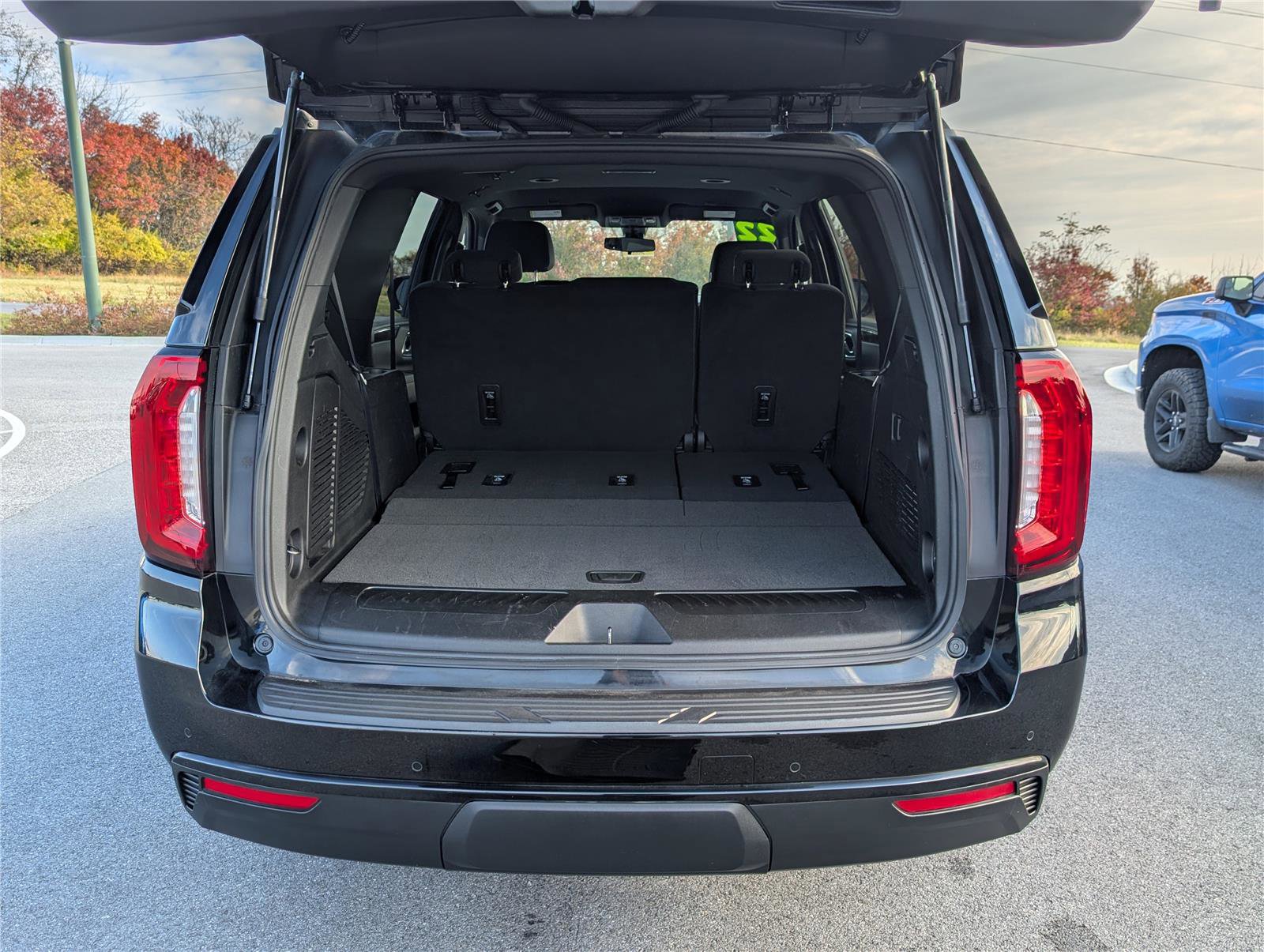 Certified 2022 GMC Yukon SLE w/ Max Trailering Package image 14