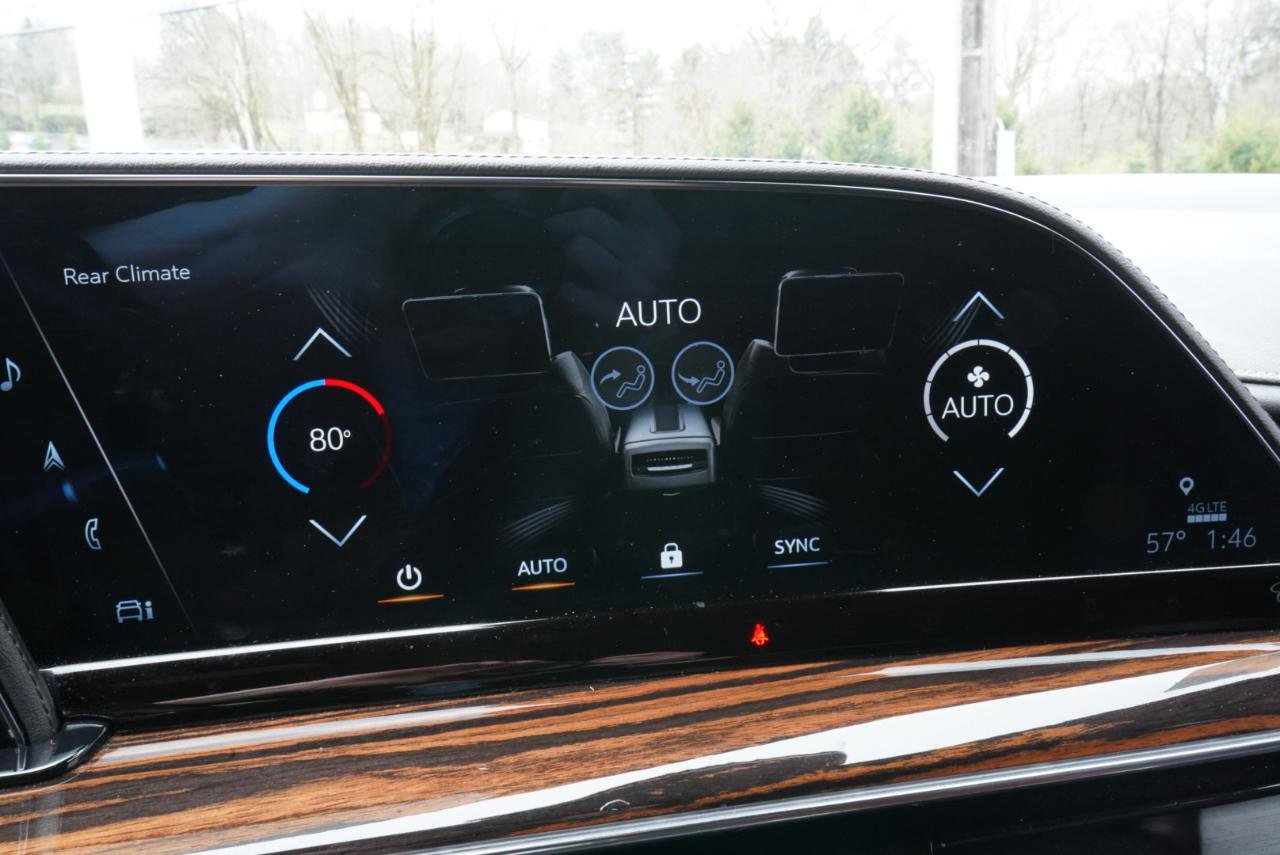 Used 2022 Cadillac Escalade Luxury image 37