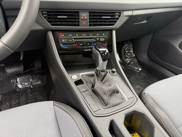 New 2026 Volkswagen Jetta SE FWD image 12