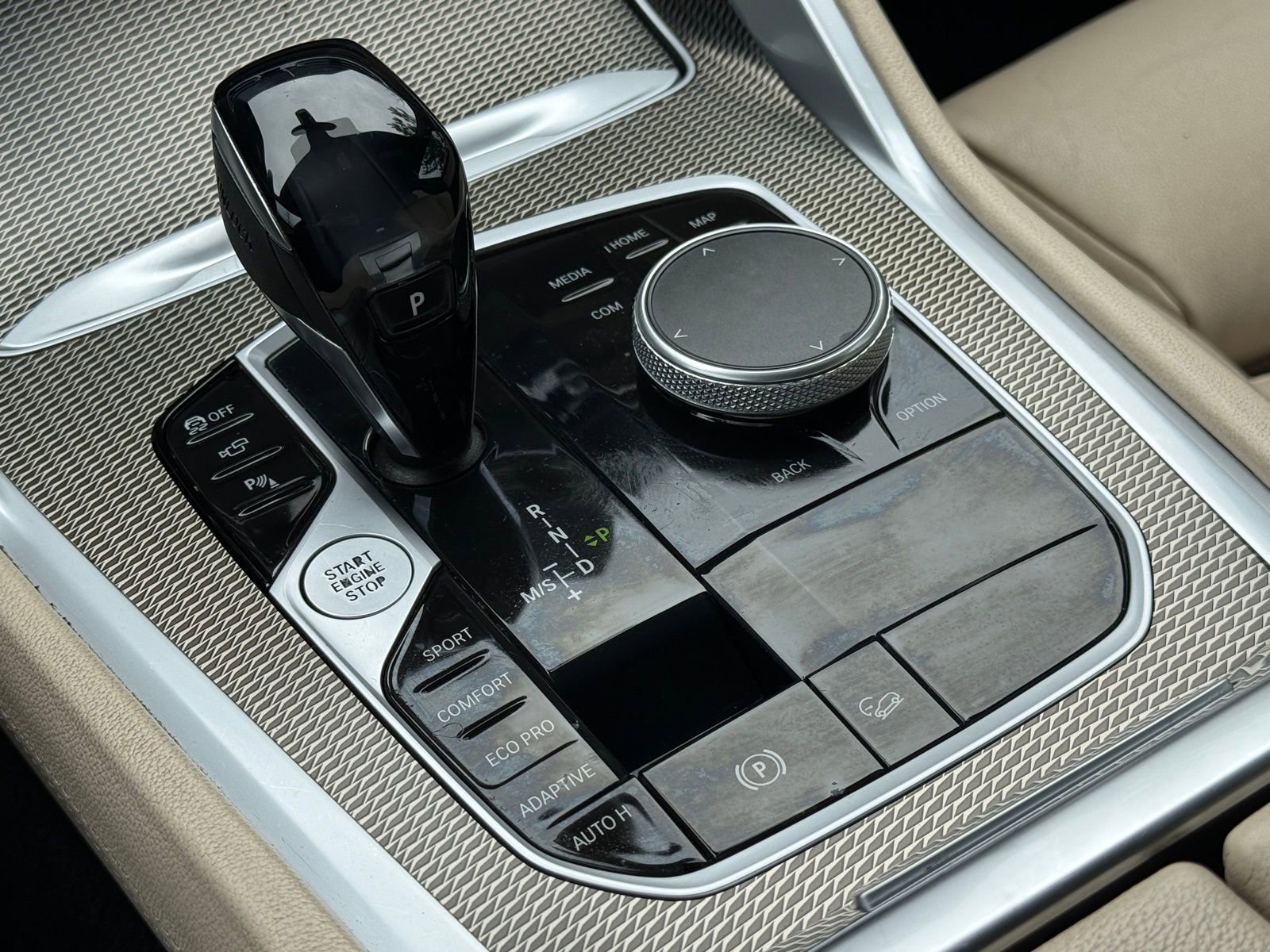 Used 2021 BMW X6 xDrive40i image 30