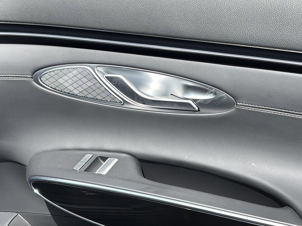 Certified 2026 Genesis GV70 2.5T image 34