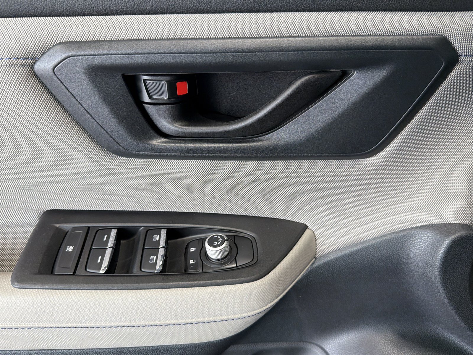 Certified 2026 Subaru Forester Premium AWD/4WD image 19