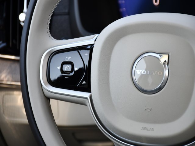 New 2026 Volvo XC90 B6 Ultra w/ Protection Package Premier AWD/4WD image 21