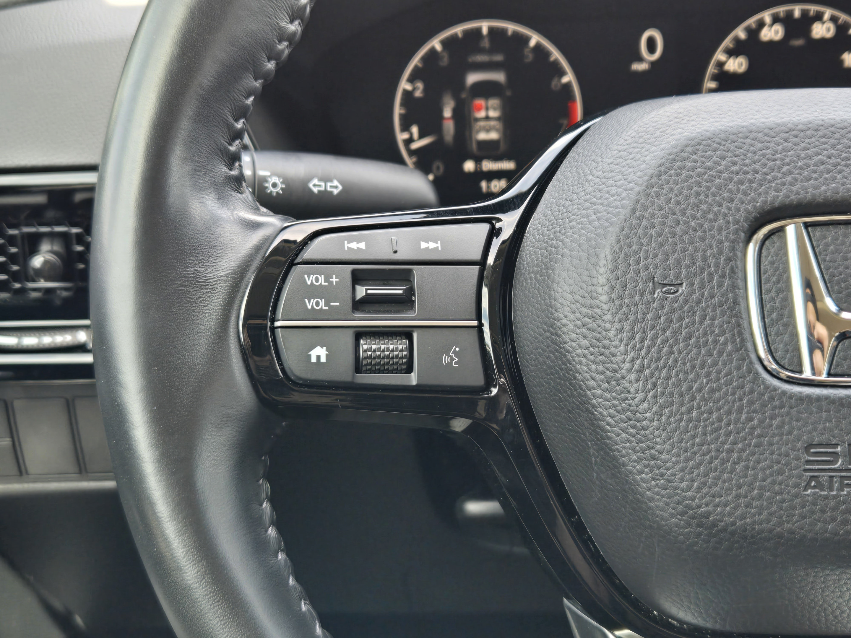 Used 2023 Honda CR-V EX-L image 25