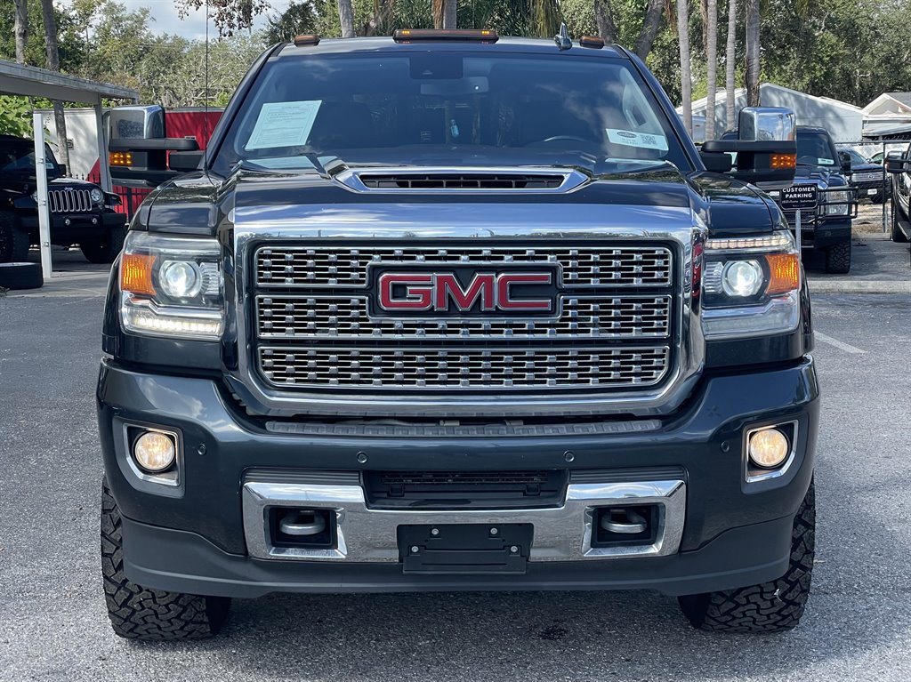 Used 2019 GMC Sierra 2500 Denali w/ Duramax Plus Package image 16
