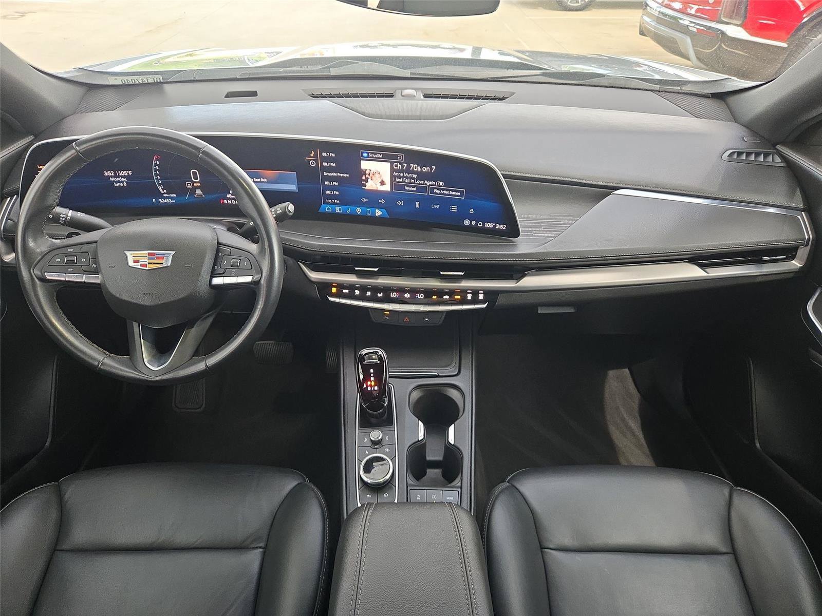 Used 2024 Cadillac XT4 Premium Luxury FWD image 12