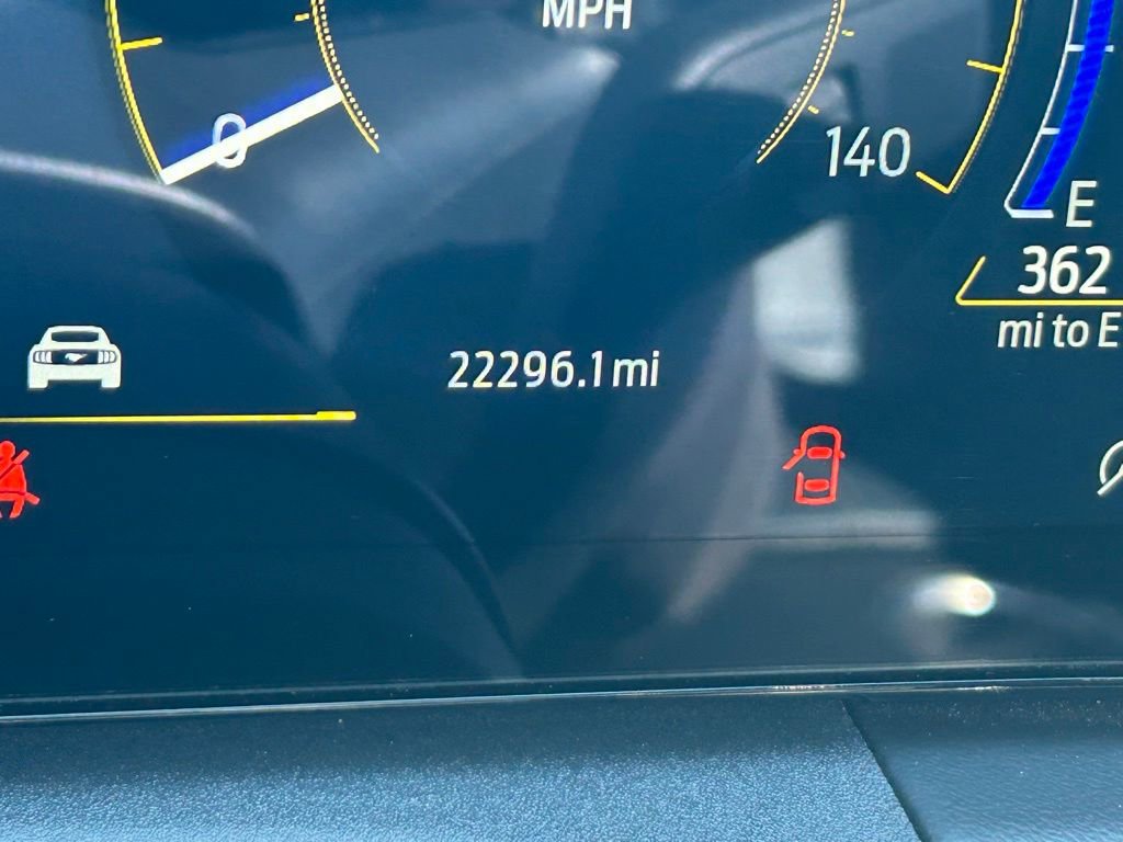 Used 2025 Ford Mustang Premium RWD image 20