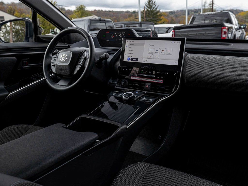 Used 2024 Toyota bZ4X XLE w/ Weather Package image 29