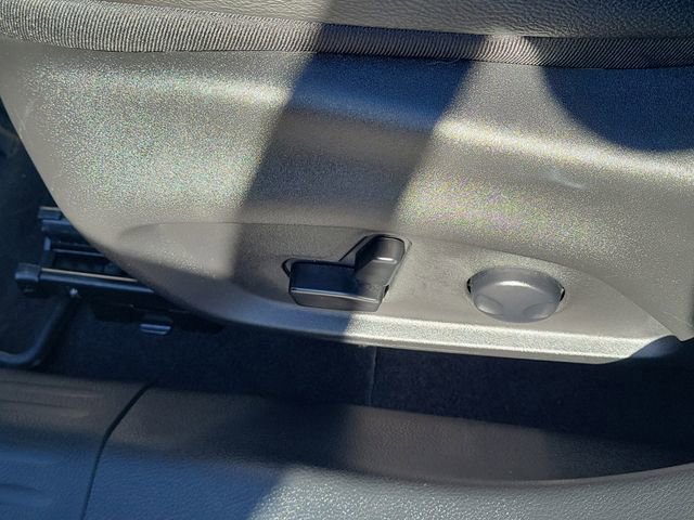 Used 2025 Jeep Compass Limited image 20