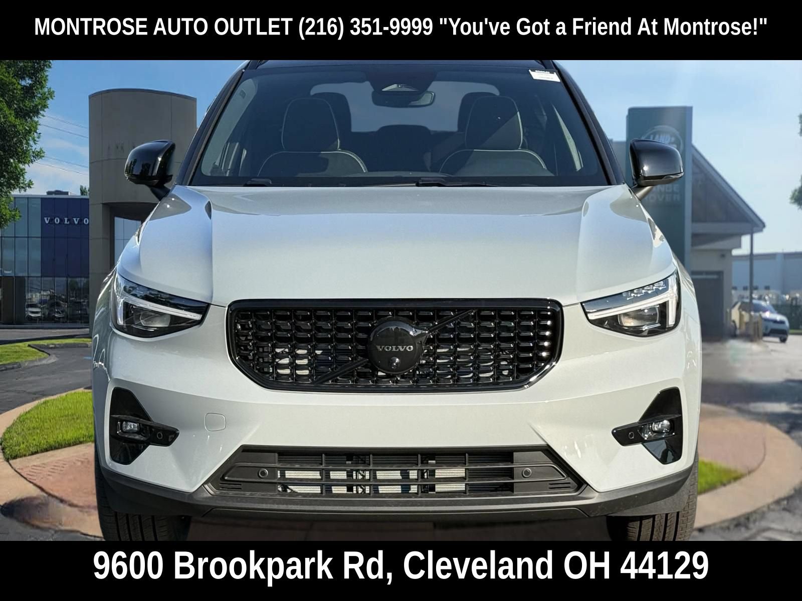 New 2026 Volvo XC40 B5 Ultra w/ Protection Package Premier AWD/4WD image 9