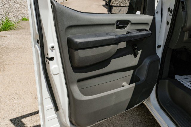 Used 2013 Nissan NV 2500 S w/ Side Curtain Airbag Pkg image 32