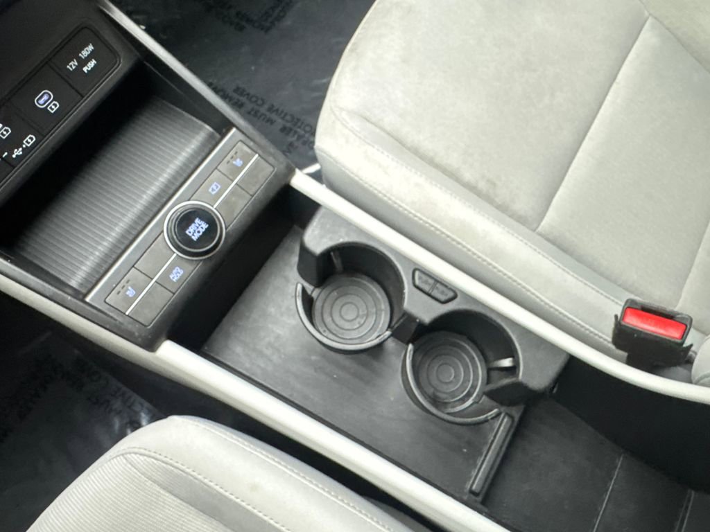 Used 2024 Hyundai Kona SEL FWD image 69