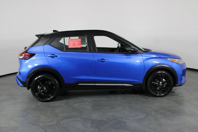 Certified 2024 Nissan Kicks SR FWD image 12