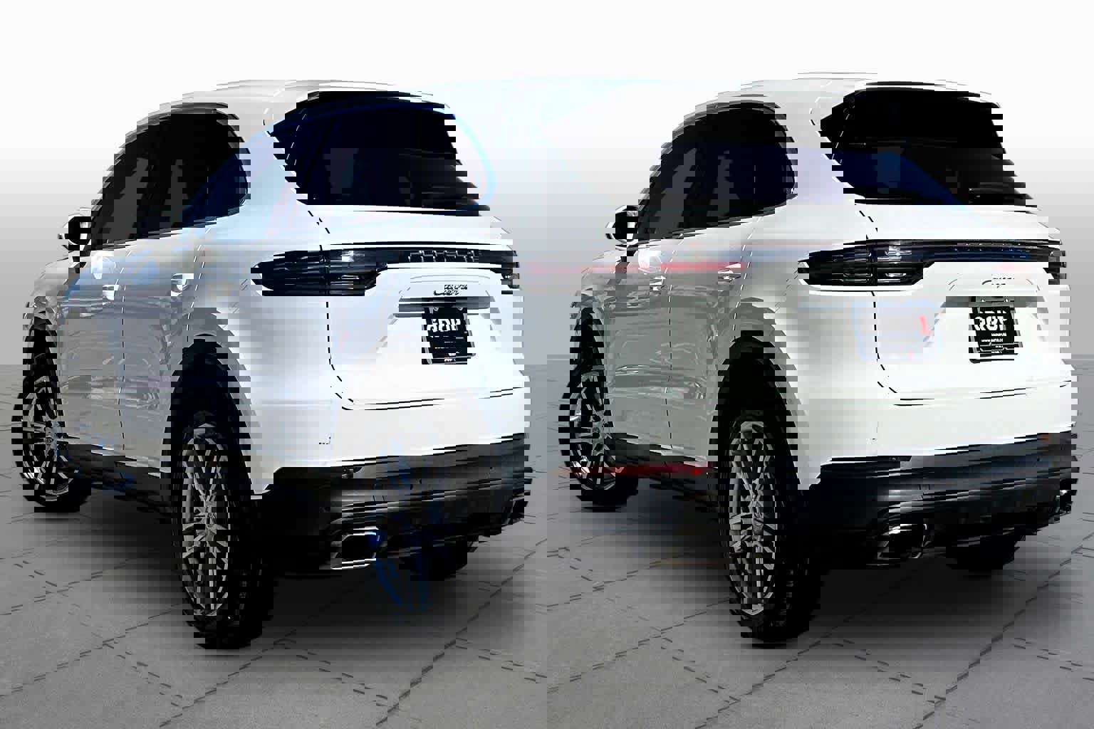 Used 2019 Porsche Cayenne image 12