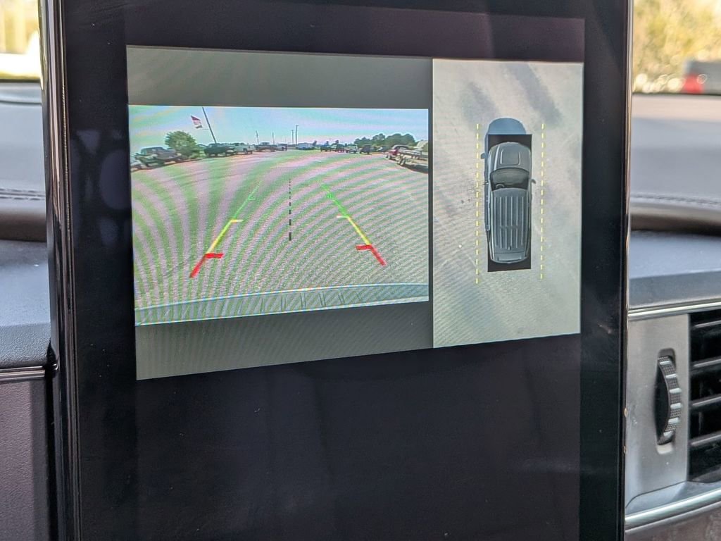 Used 2021 Ford Explorer Platinum w/ Equipment Group 601A image 6