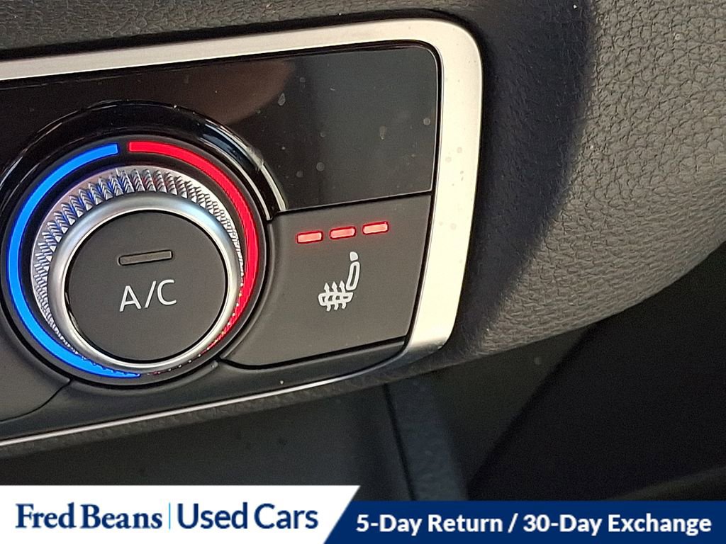 Used 2023 Audi Q3 2.0T Premium w/ Convenience Package AWD/4WD image 24