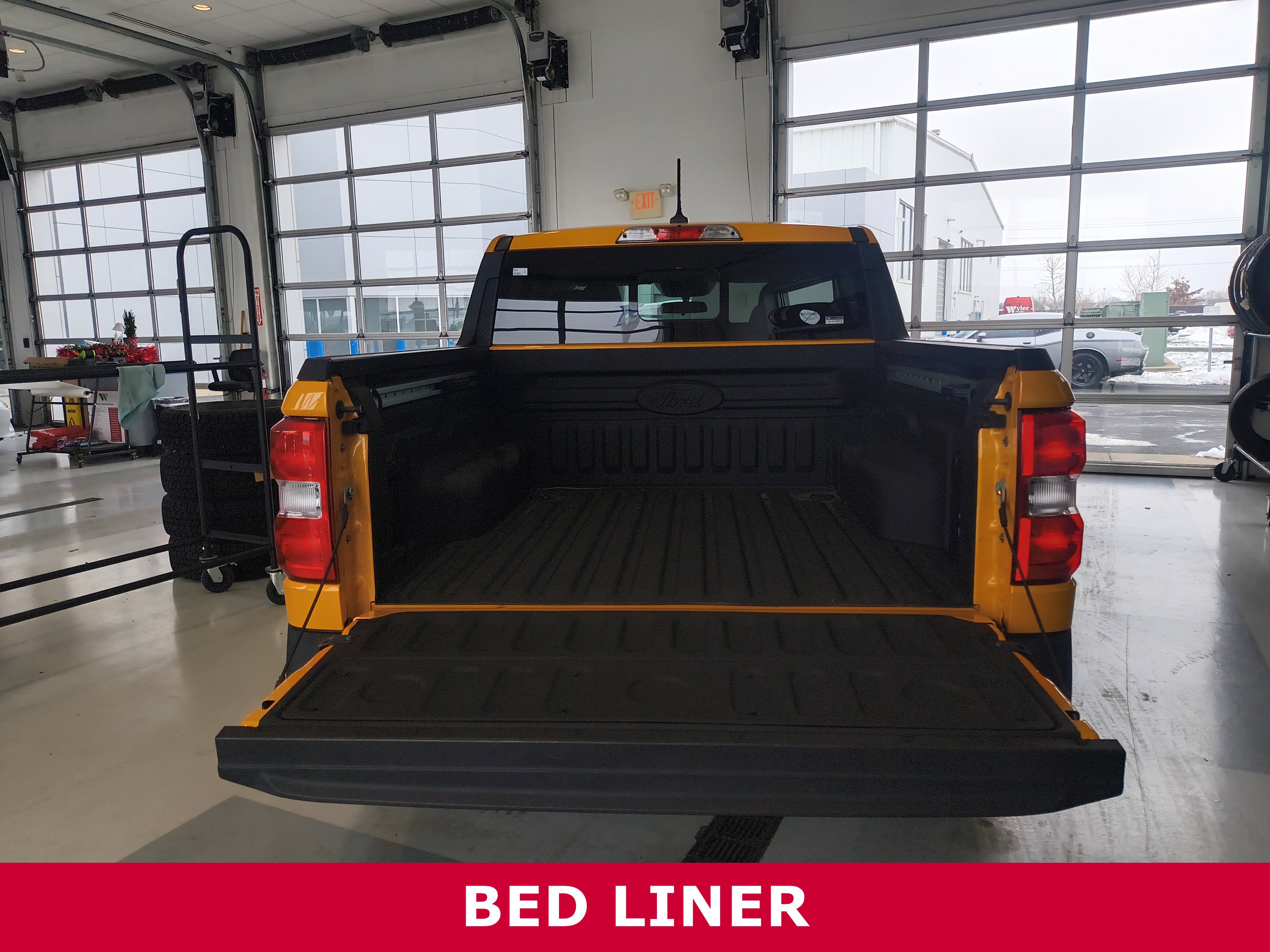 Used 2022 Ford Maverick Lariat w/ Lariat Luxury Package image 7