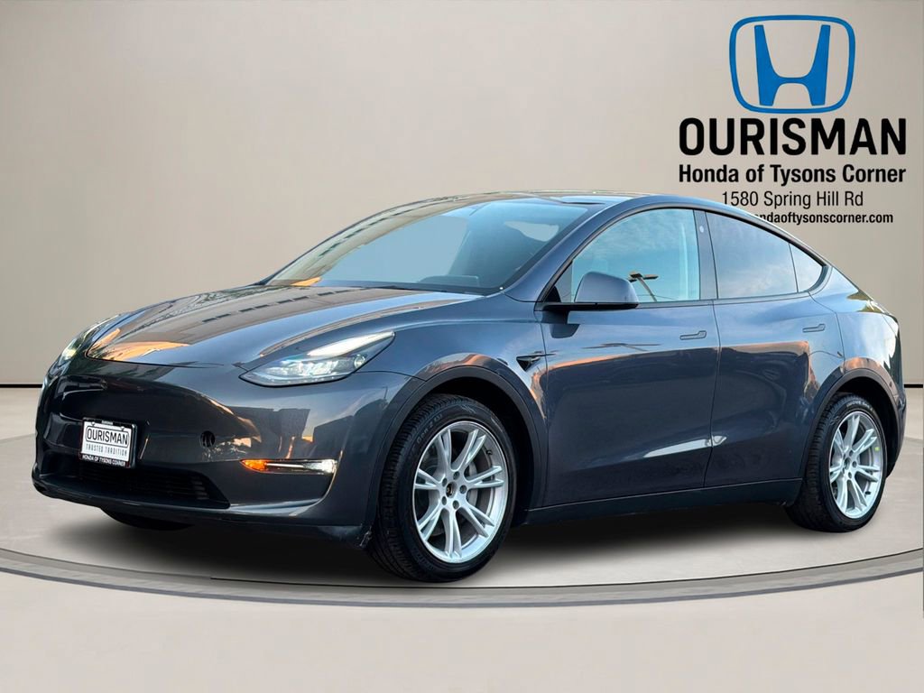 Used 2023 Tesla Model Y Long Range AWD/4WD image 2