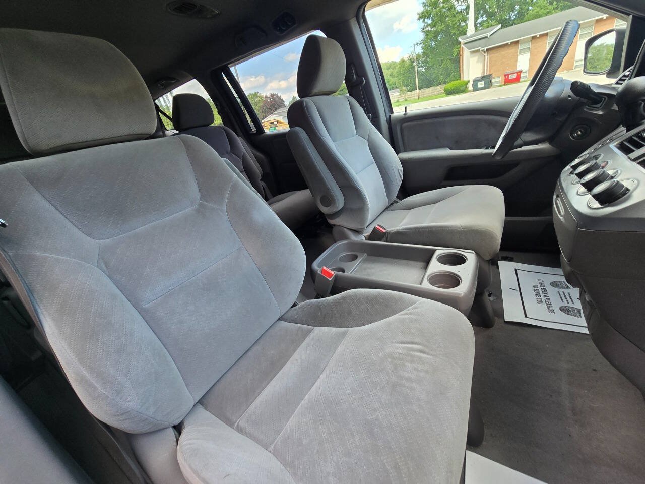 Used 2008 Honda Odyssey LX image 27