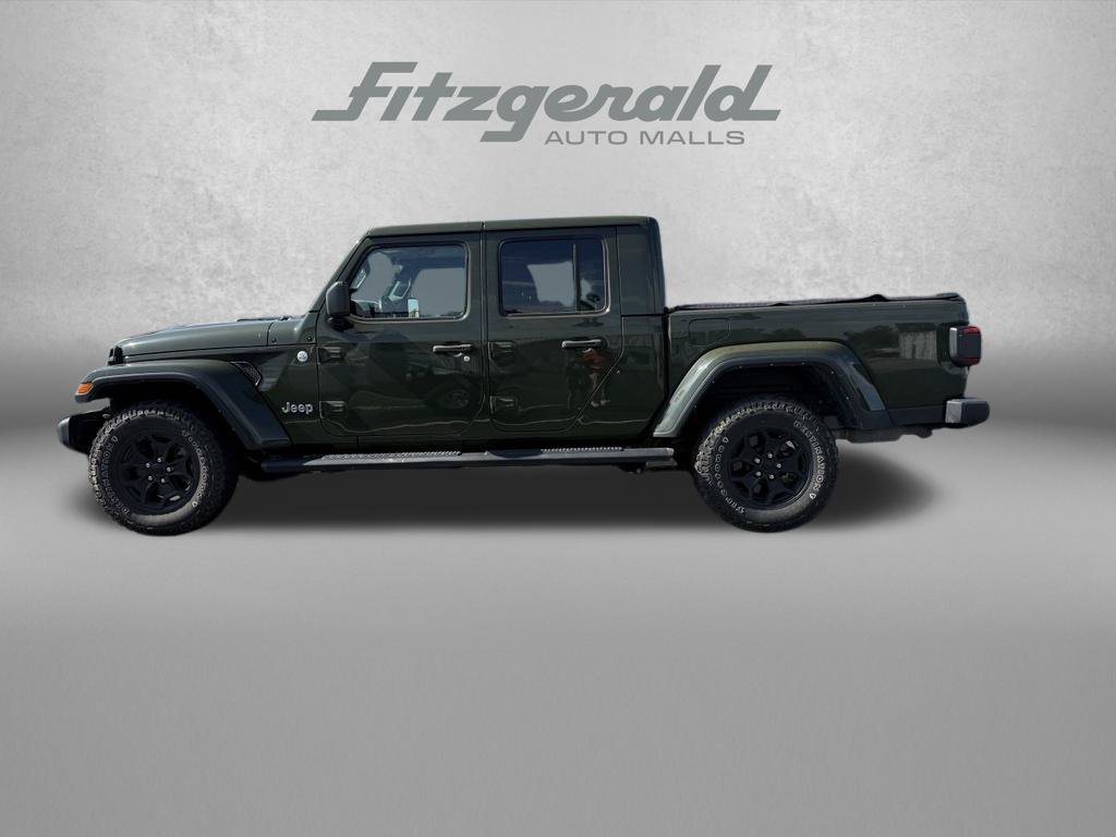 Used 2021 Jeep Gladiator Overland w/ Popular Equipment Package AWD/4WD image 14