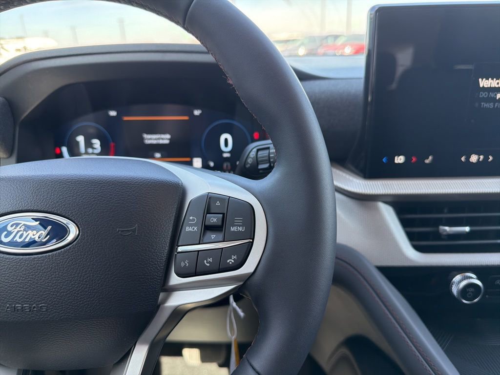 New 2026 Ford Explorer Active AWD/4WD image 13