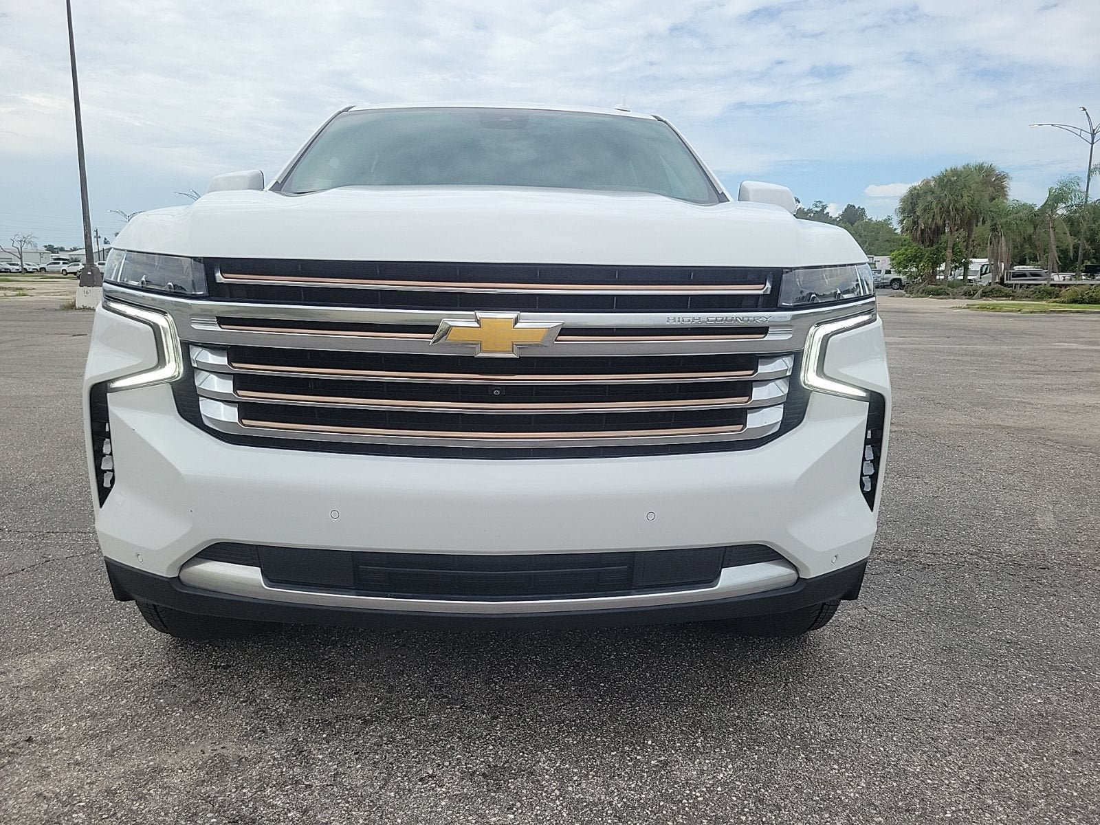 Used 2024 Chevrolet Tahoe High Country w/ Max Trailering Package RWD image 4