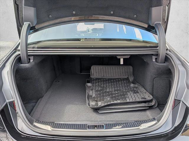 Used 2025 Mercedes-Benz S 580e 4MATIC Sedan image 6