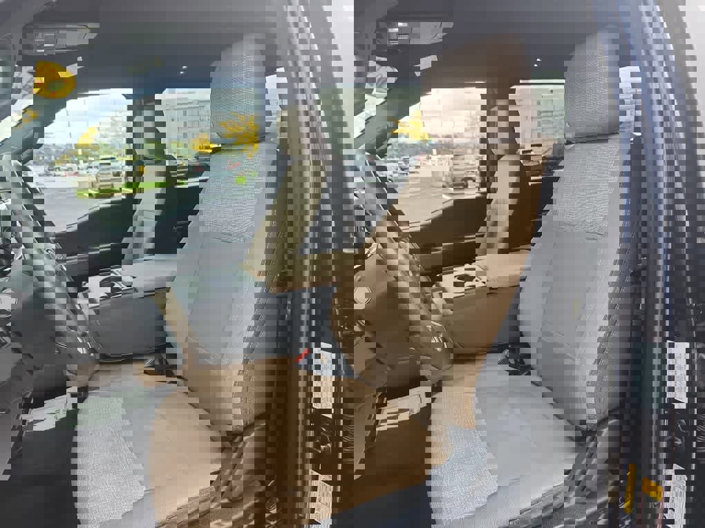 Used 2023 Ford F150 XLT image 20